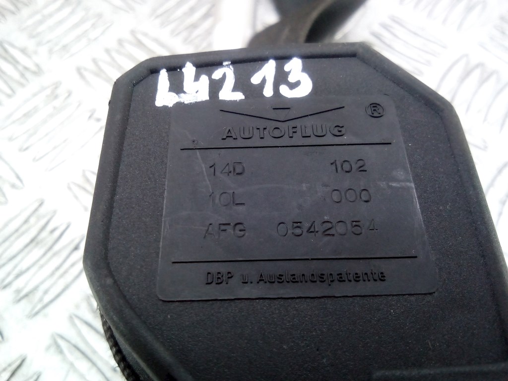 Ремень безопасности передний левый MERCEDES-BENZ 190 (W201) 190 W201 1982-1993