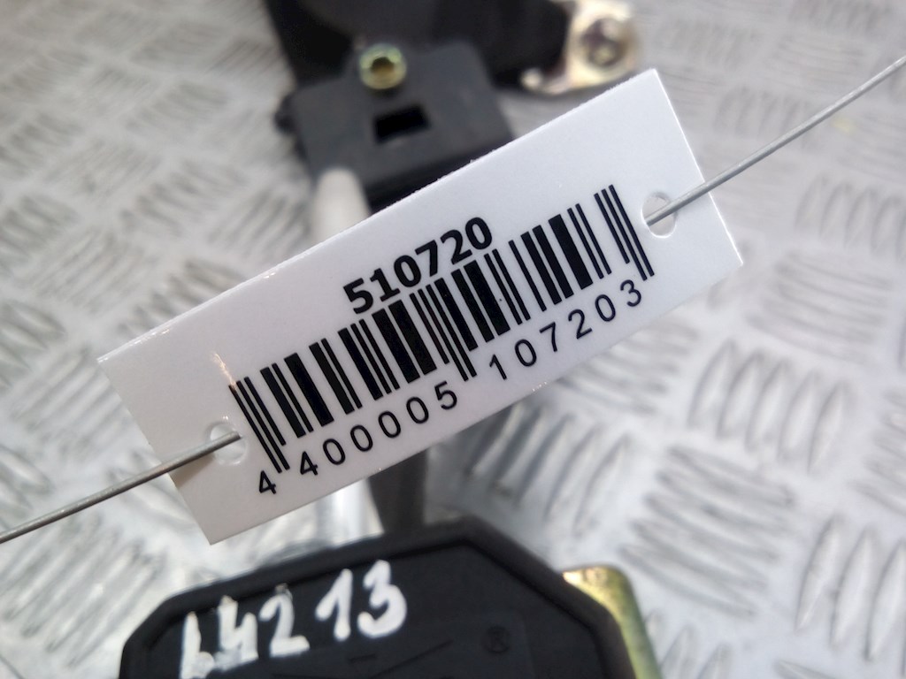 Ремень безопасности передний левый MERCEDES-BENZ 190 (W201) 190 W201 1982-1993