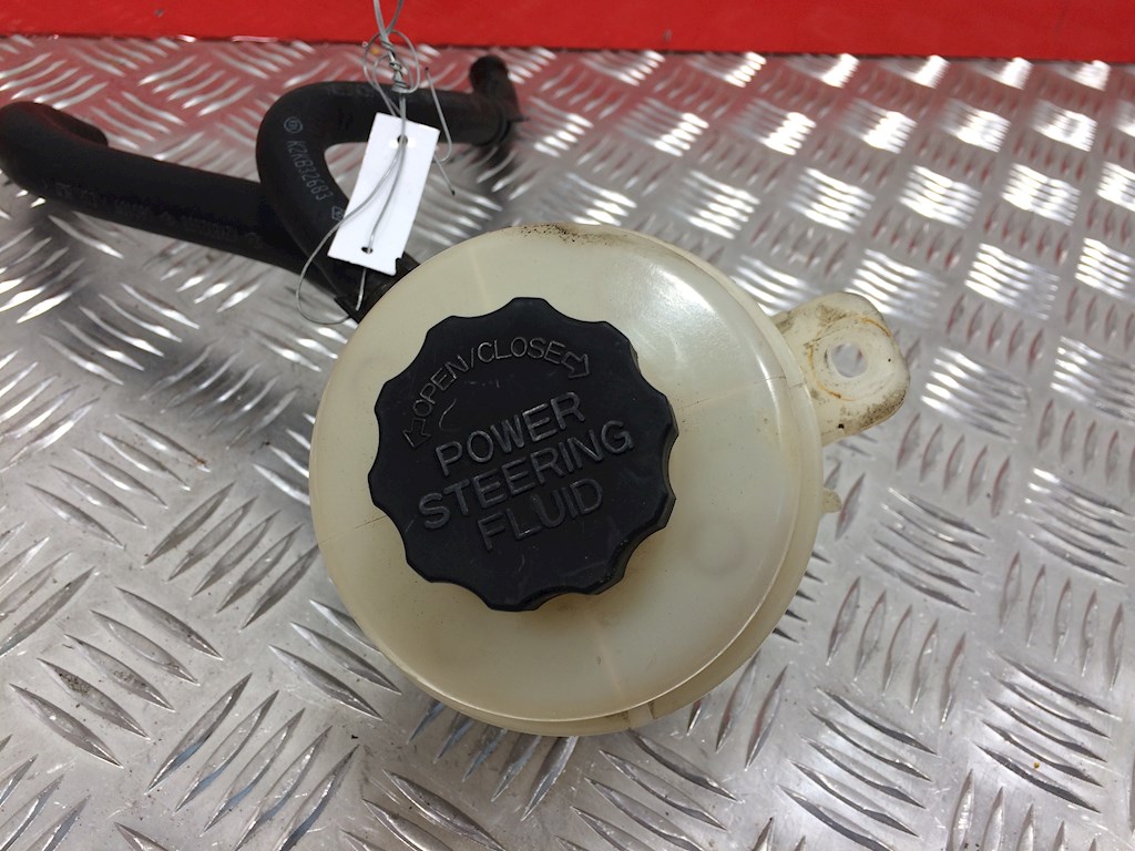 Бачок ГУР (гидроусилителя) KIA Carens 1999-2002