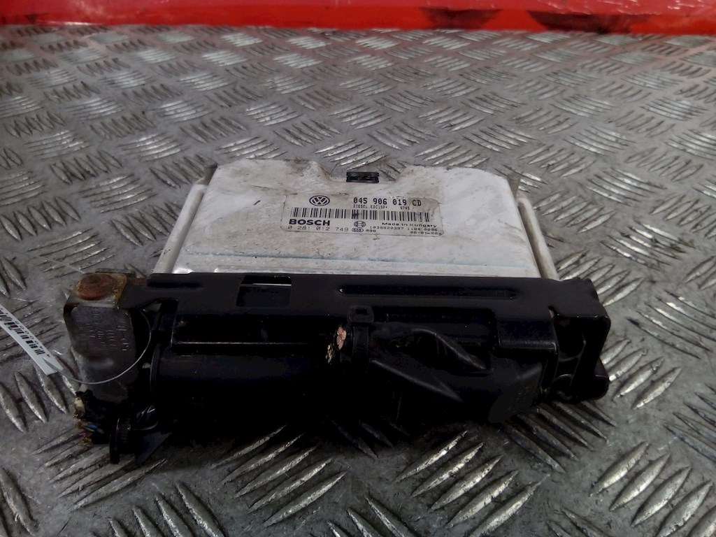 Блок управления двигателем Skoda Fabia 1 (1999-2007)