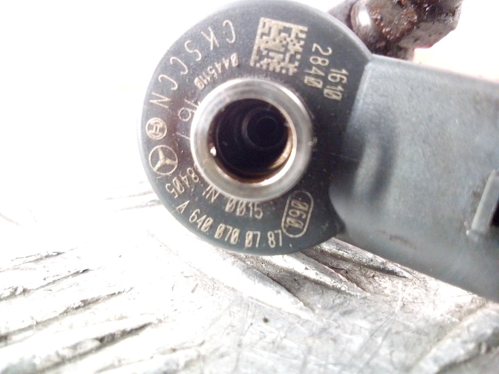 Форсунка дизельная электрическая MERCEDES-BENZ A-Class W169 2004-2012