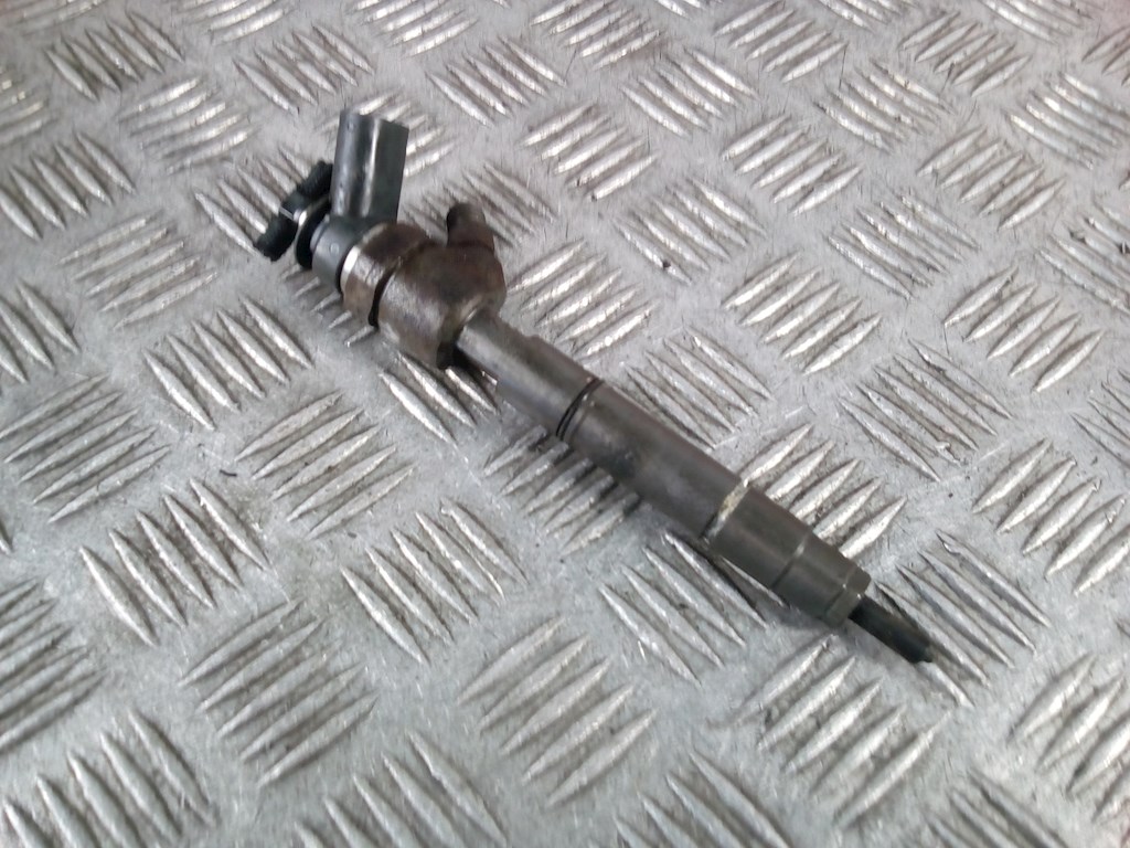 Форсунка дизельная электрическая MERCEDES-BENZ A-Class W169 2004-2012