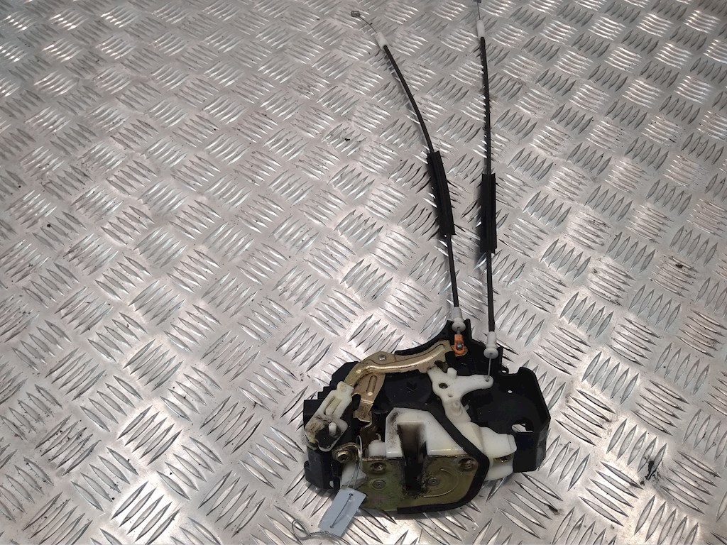 Замок двери задней правой MITSUBISHI Colt Z3 2003-2012