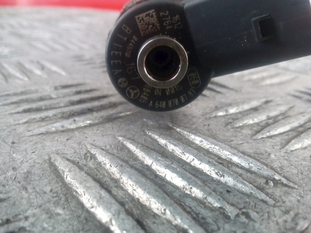 Форсунка дизельная электрическая MERCEDES-BENZ A-Class W169 2004-2012