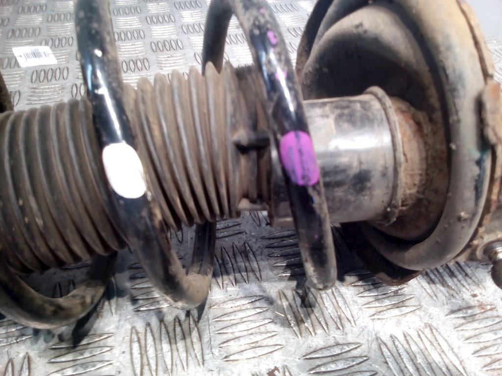 Амортизатор передний левый VOLVO C30 2006-2013