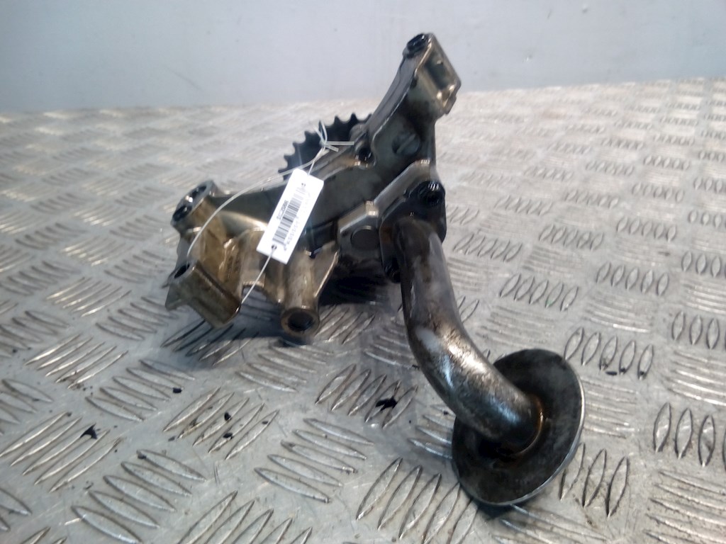 Насос масляный VOLKSWAGEN Bora 1998-2005