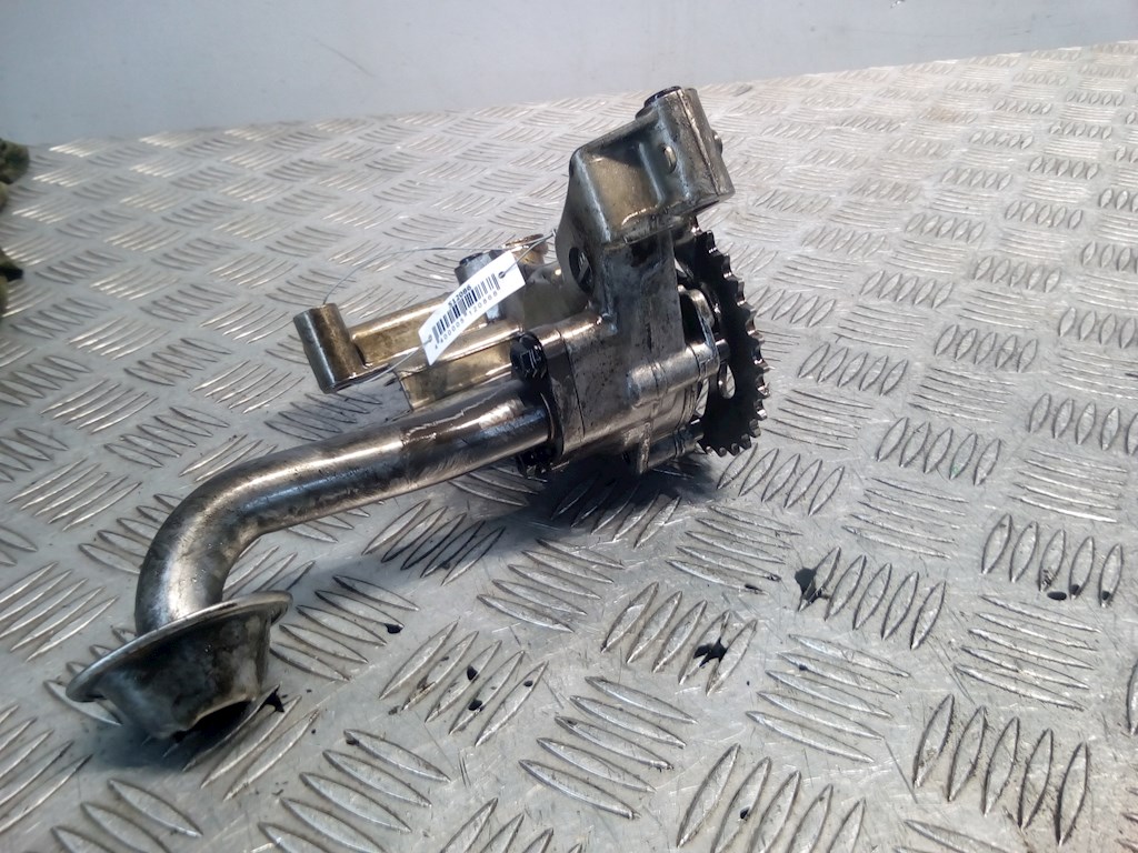 Насос масляный VOLKSWAGEN Bora 1998-2005