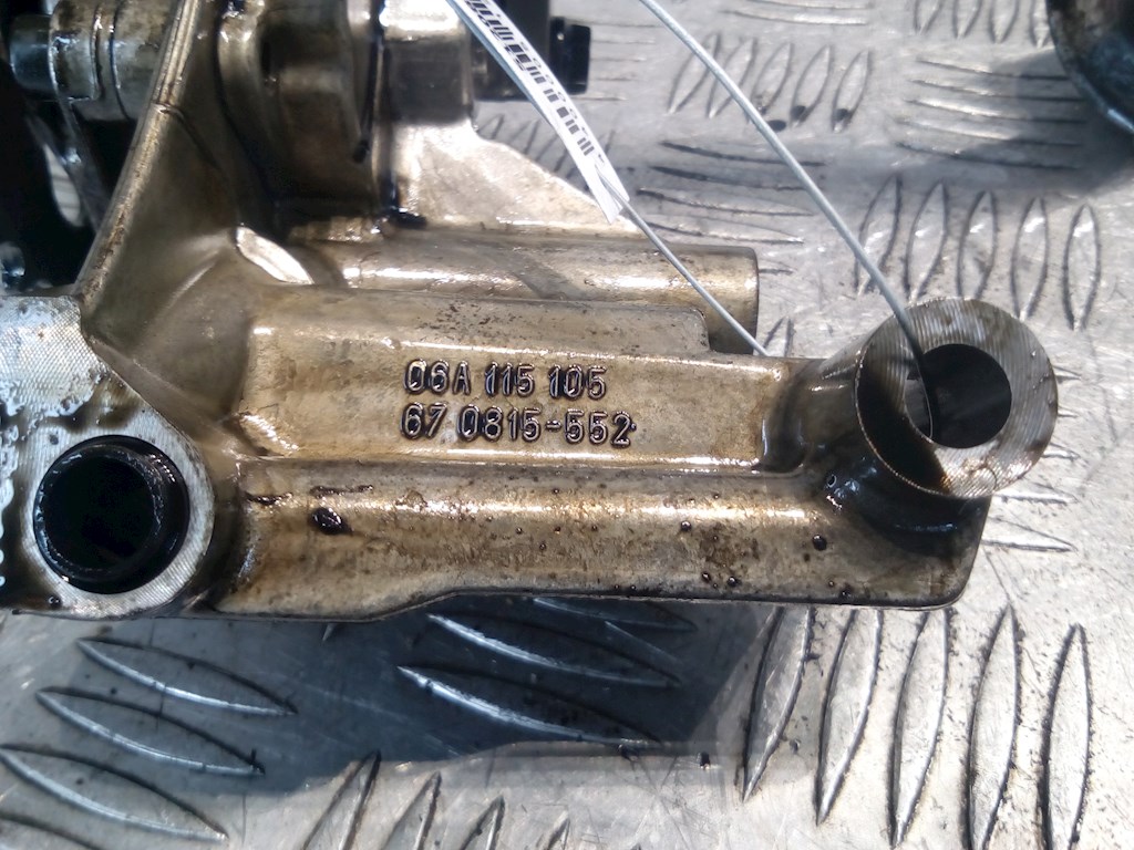 Насос масляный VOLKSWAGEN Bora 1998-2005