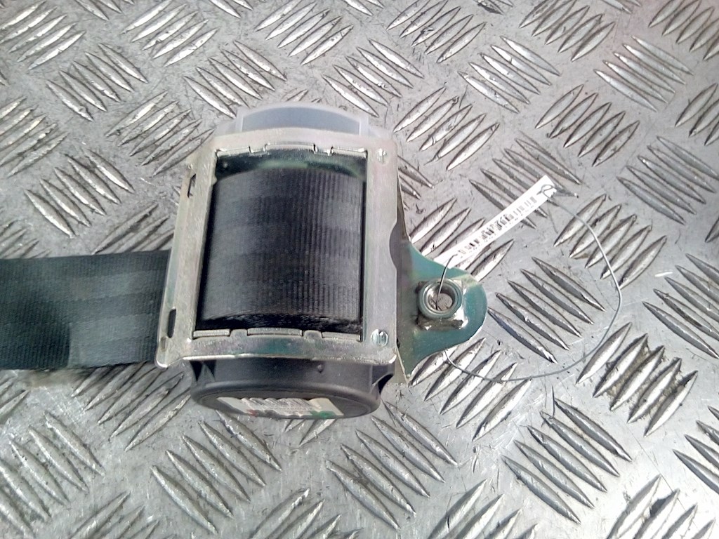 Ремень безопасности передний правый FORD Fusion 2002-2012