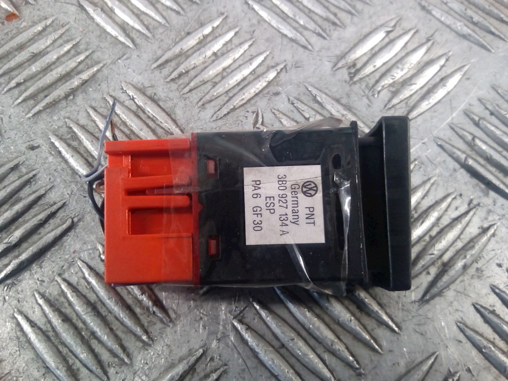 Кнопка антипробуксовочной системы VOLKSWAGEN Passat B5 1997-2005