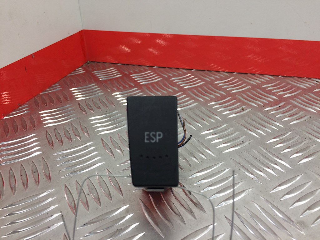 Кнопка антипробуксовочной системы VOLKSWAGEN Passat B5 1997-2005