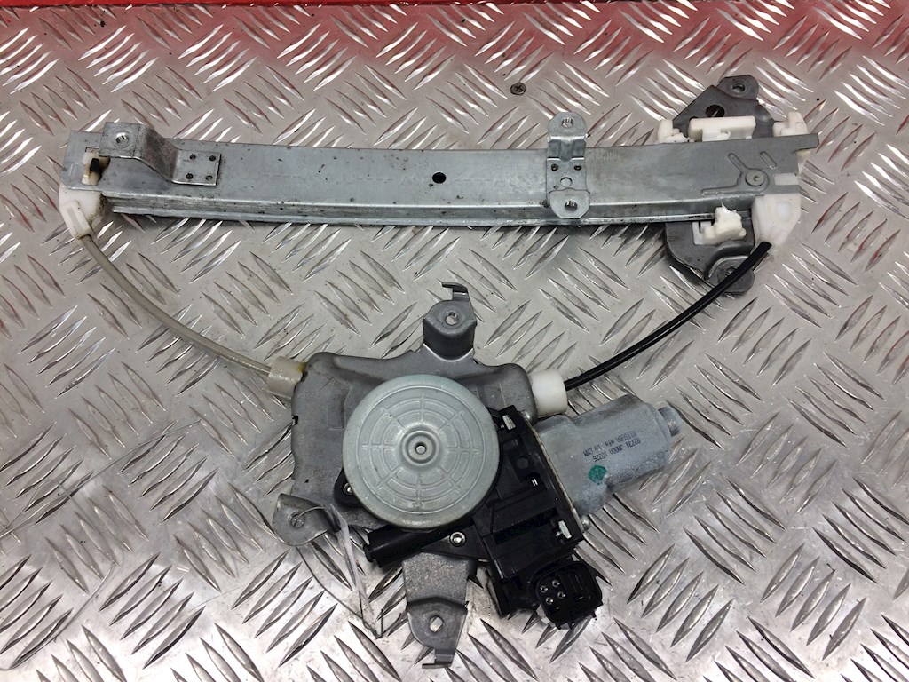 Стеклоподъемник задний правый NISSAN Altima L32A 2007-2012