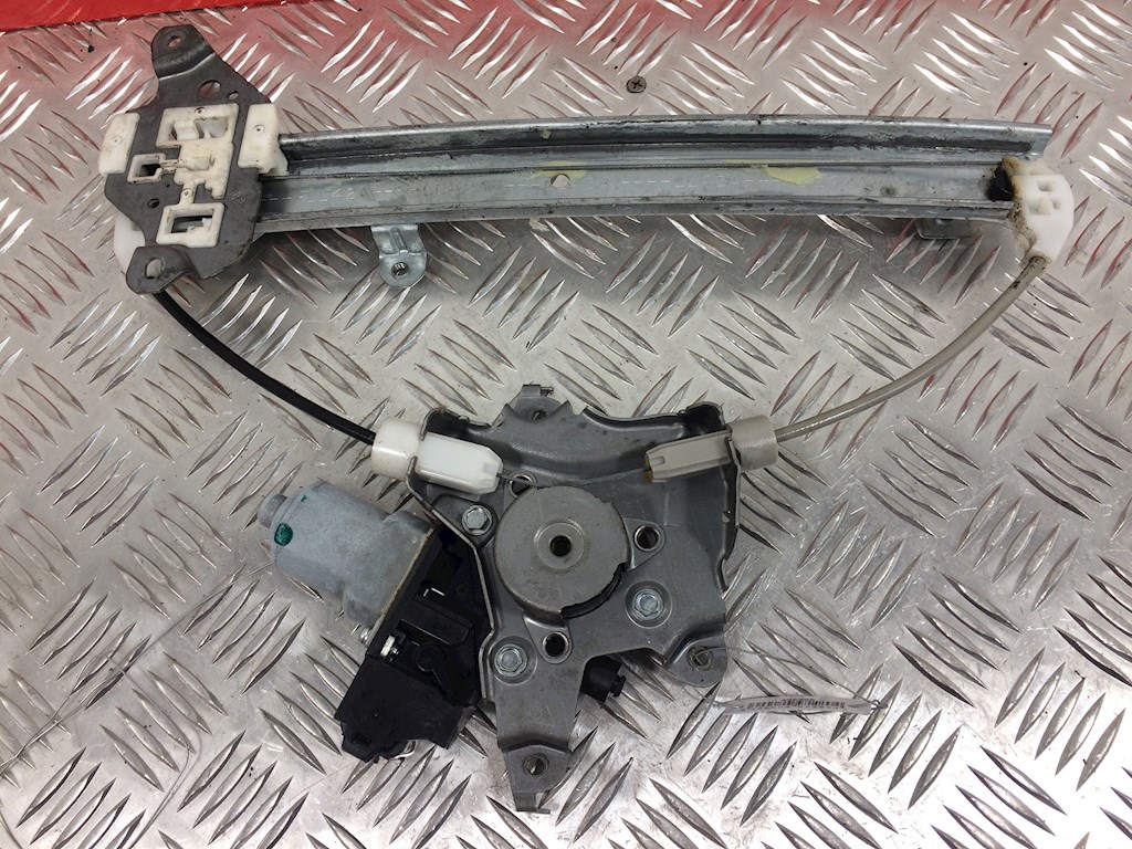 Стеклоподъемник задний правый NISSAN Altima L32A 2007-2012