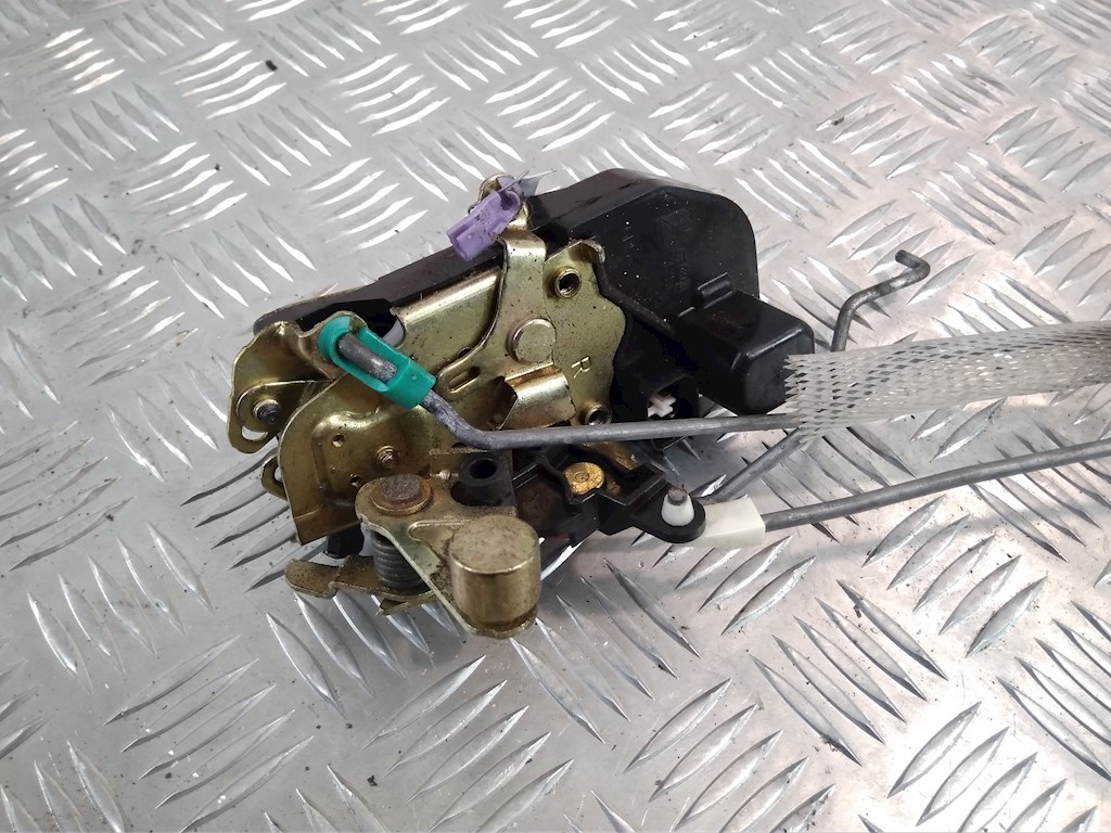 Замок двери передней правой CHRYSLER PT Cruser 2000-2010