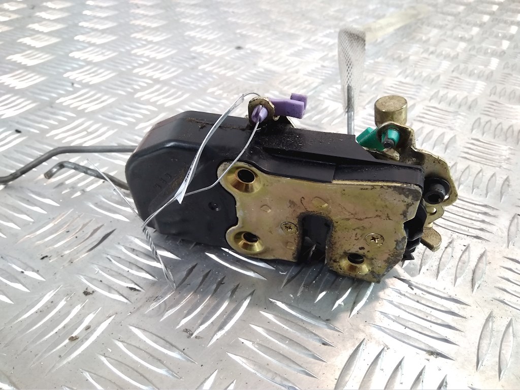 Замок двери передней правой CHRYSLER PT Cruser 2000-2010