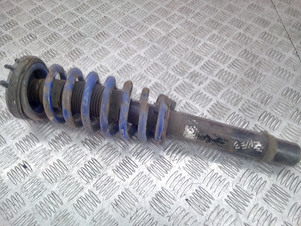 Стойка амортизатора переднего правого Honda Accord 7 (2002-2008)