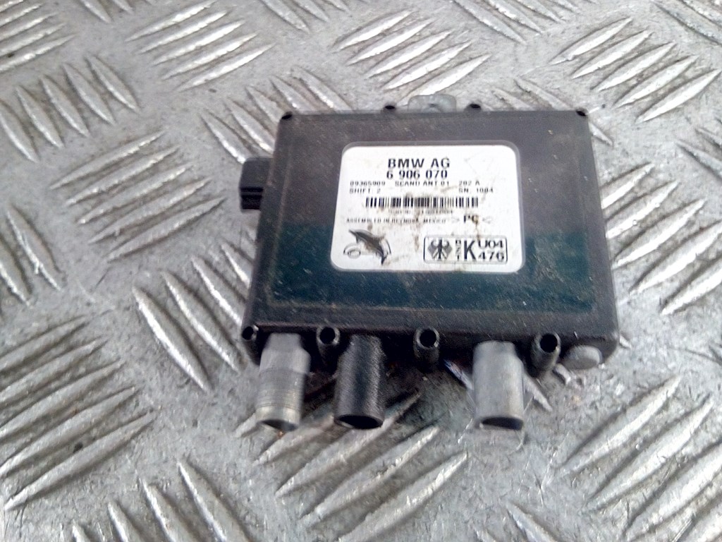 Усилитель антенны BMW X5 E53 1999-2006