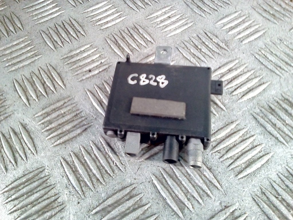 Усилитель антенны BMW X5 E53 1999-2006