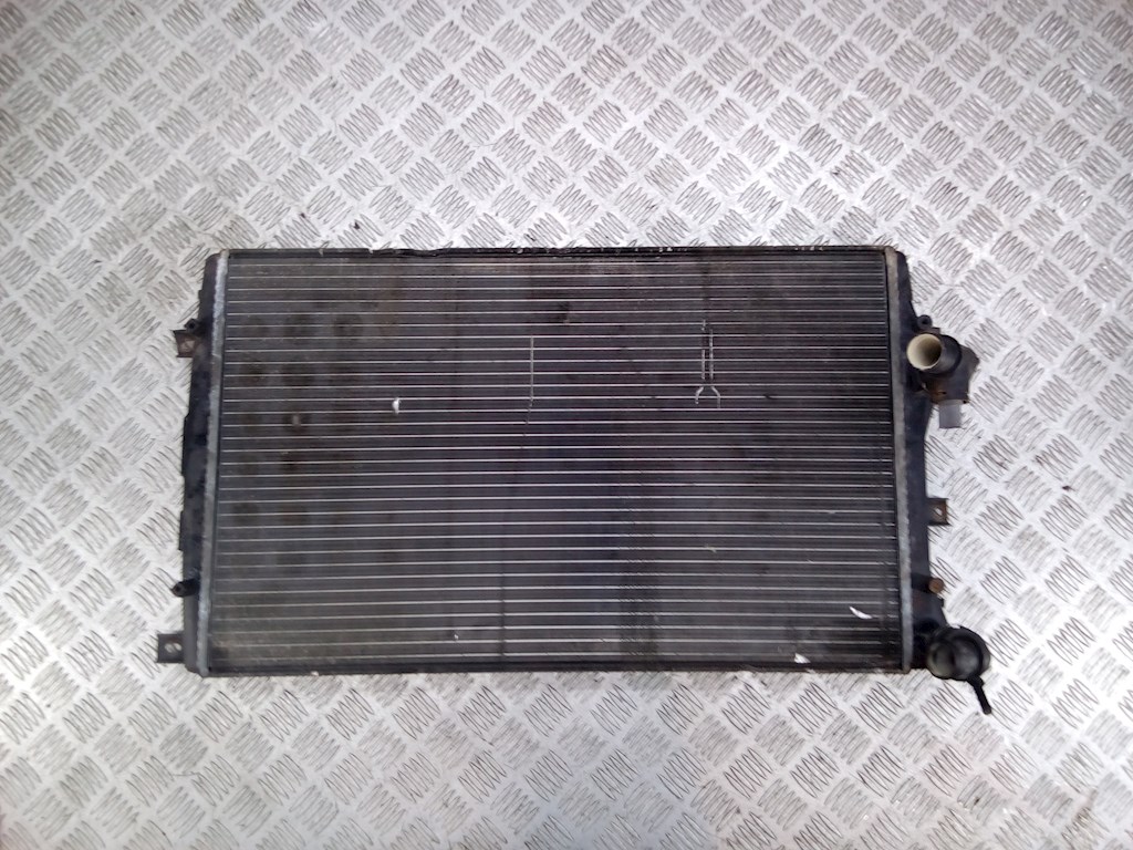 Радиатор основной VOLKSWAGEN Passat B6 2005-2011