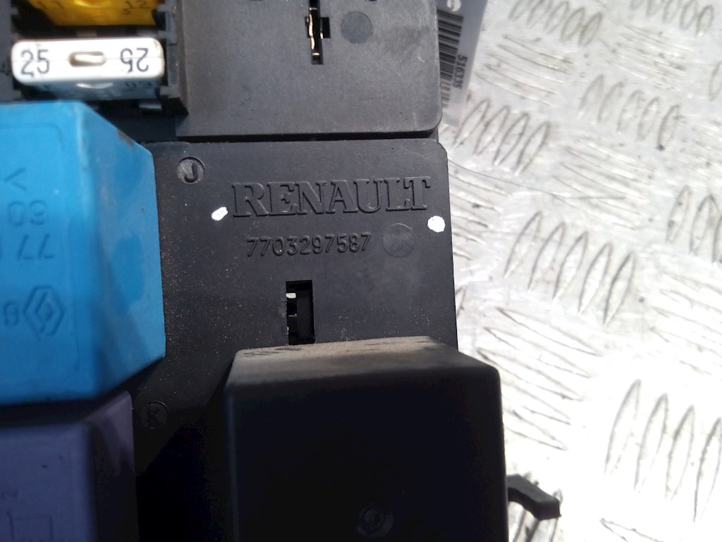 Датчик уровня в бачок омывателя OPEL Movano A 1998-2010