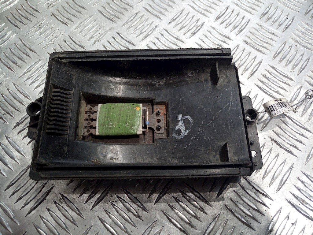 Резистор отопителя (сопротивление печки) VOLKSWAGEN Golf IV 1997-2003