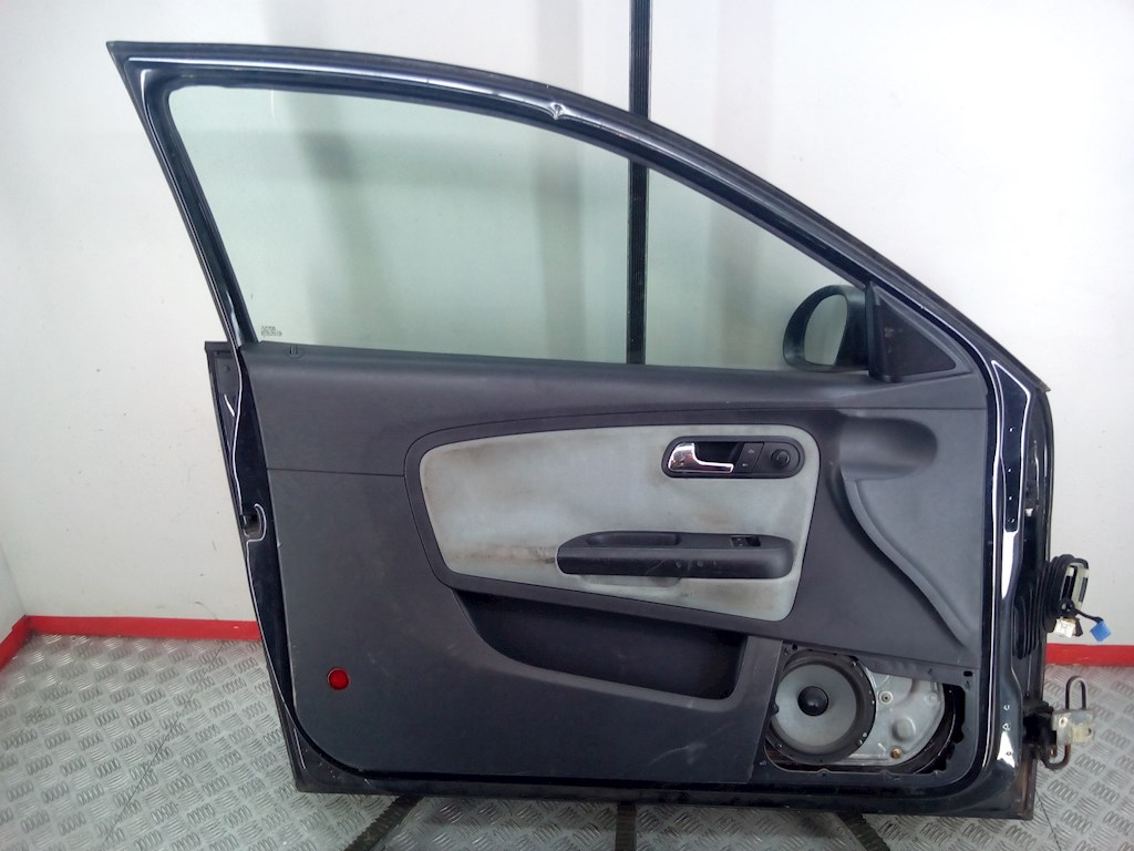Дверь передняя левая SEAT Ibiza 2002-2008