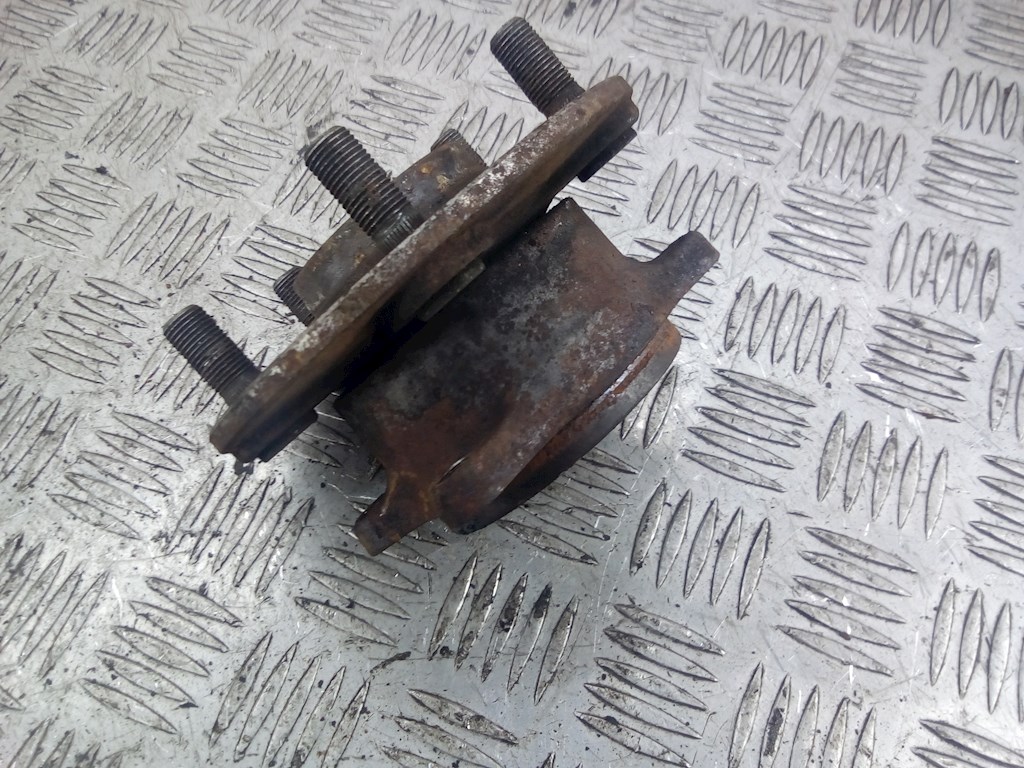 Ступица передняя левая/правая SUZUKI Grand Vitara 2005-2015