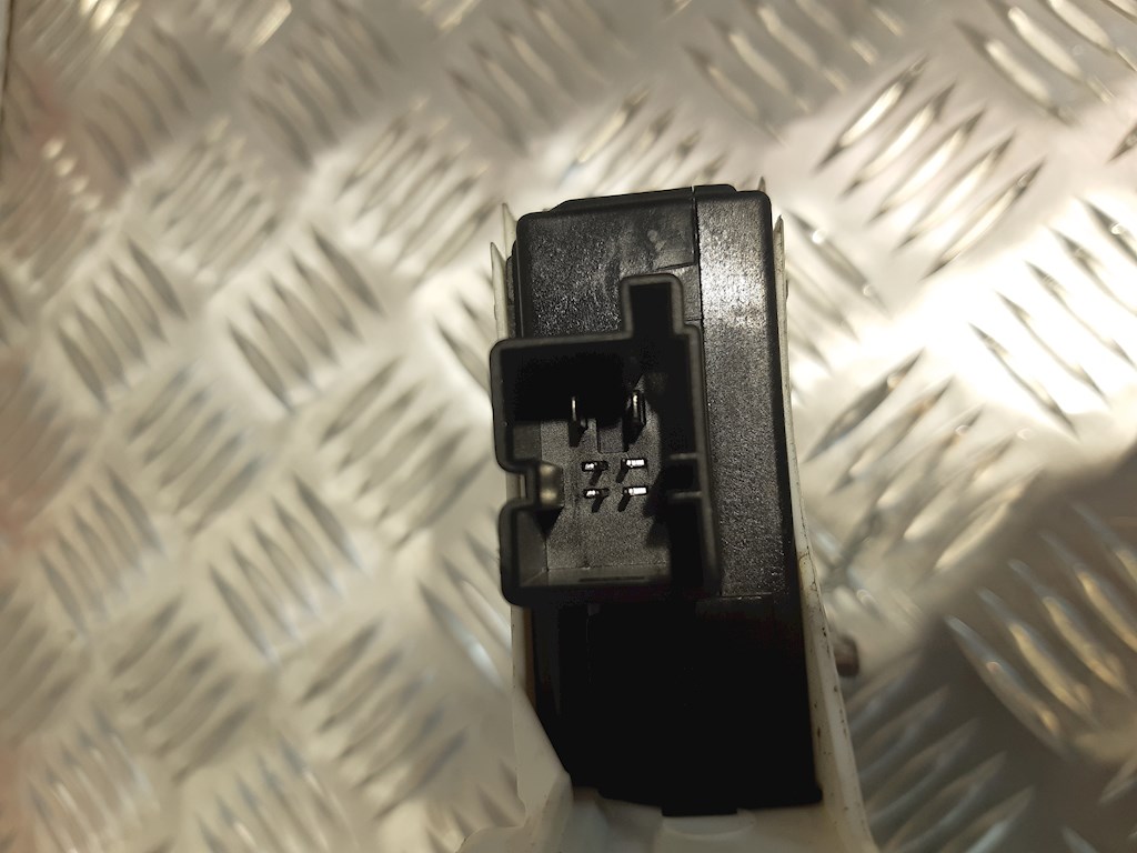 Моторчик (двигатель) стеклоподъемника AUDI A4 B8 2007-2015