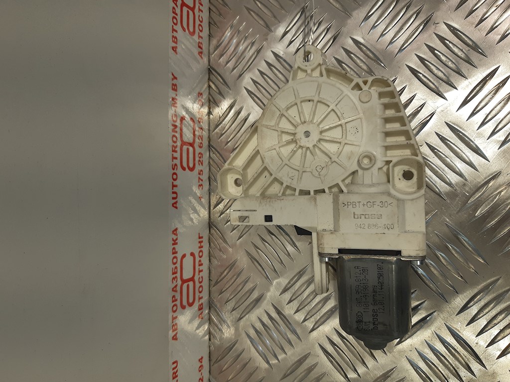 Моторчик (двигатель) стеклоподъемника AUDI A4 B8 2007-2015