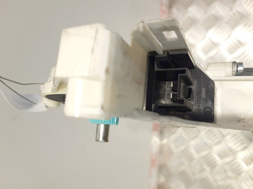 Моторчик (двигатель) стеклоподъемника AUDI A4 B8 2007-2015