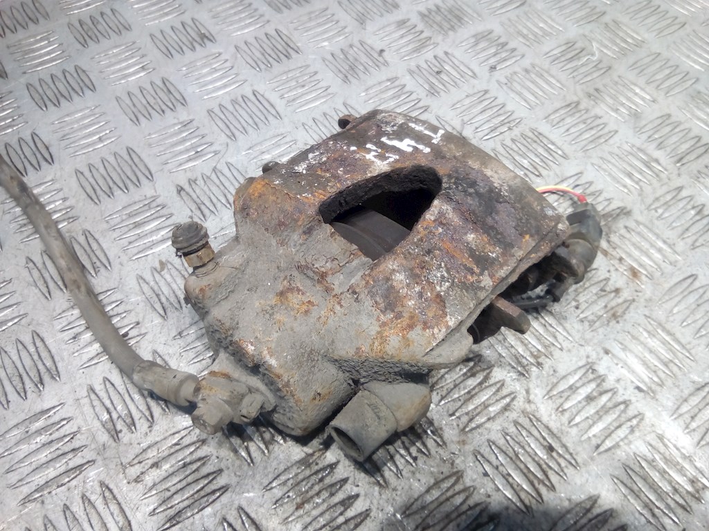 Суппорт передний левый SKODA Octavia A5 1Z- 2004-2013