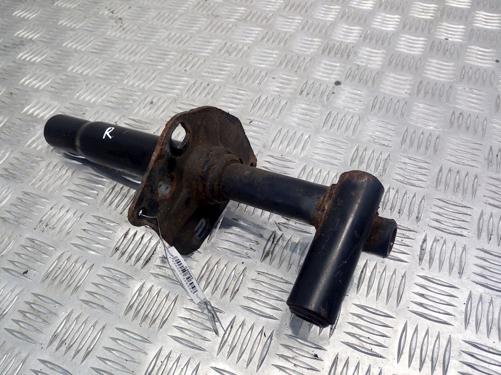 Отбойник бампера передний правый BMW 7-Series (E38) (1994-2001)