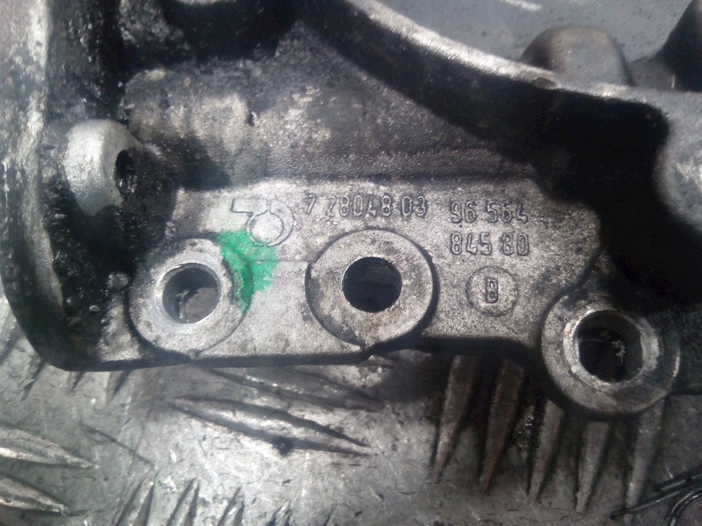 Насос масляный PEUGEOT 308 2007-2015