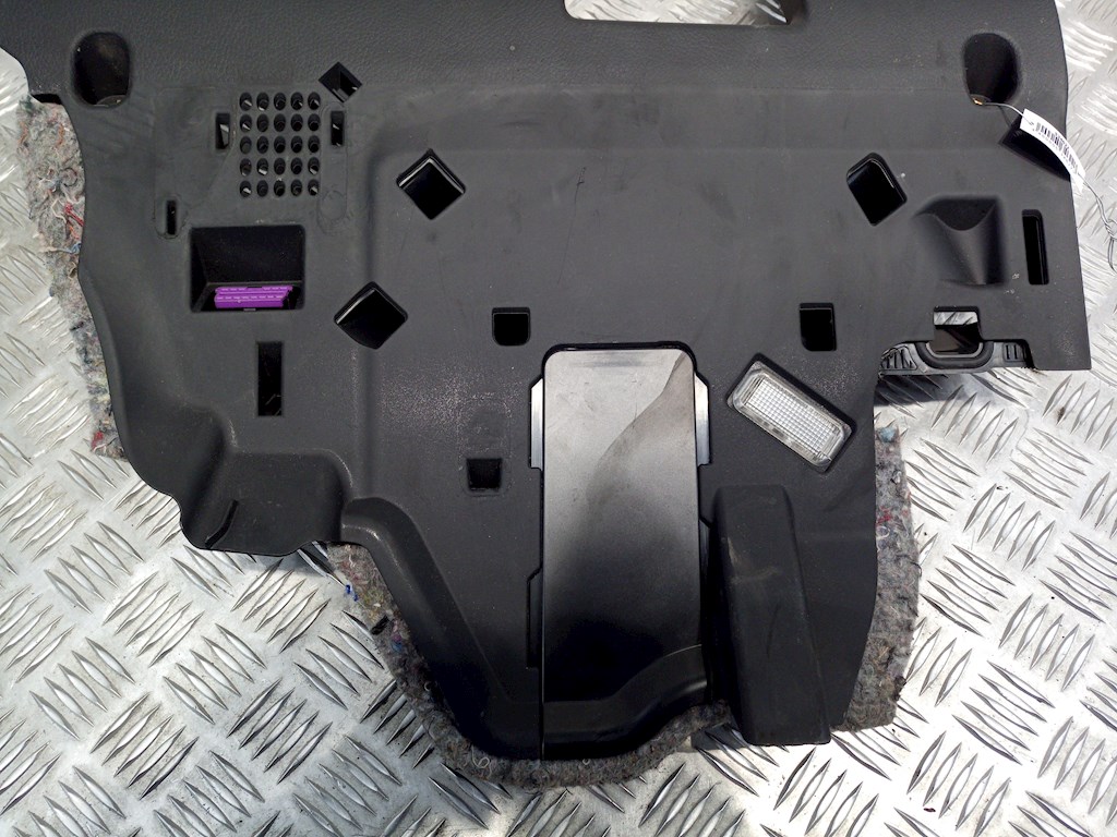 Накладка декоративная AUDI A6 C6 2004-2010