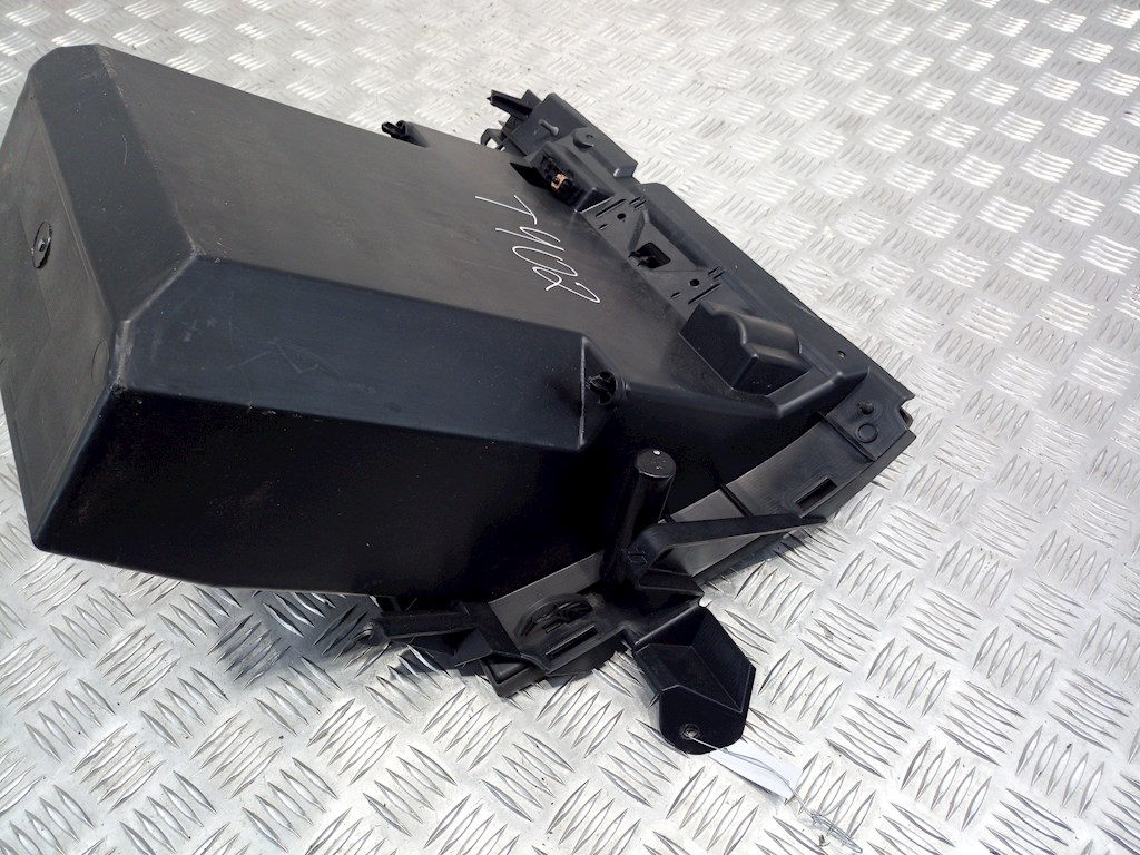 Бардачок FORD C-MAX 2003-2010