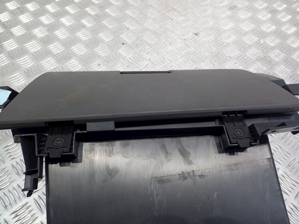 Бардачок FORD C-MAX 2003-2010