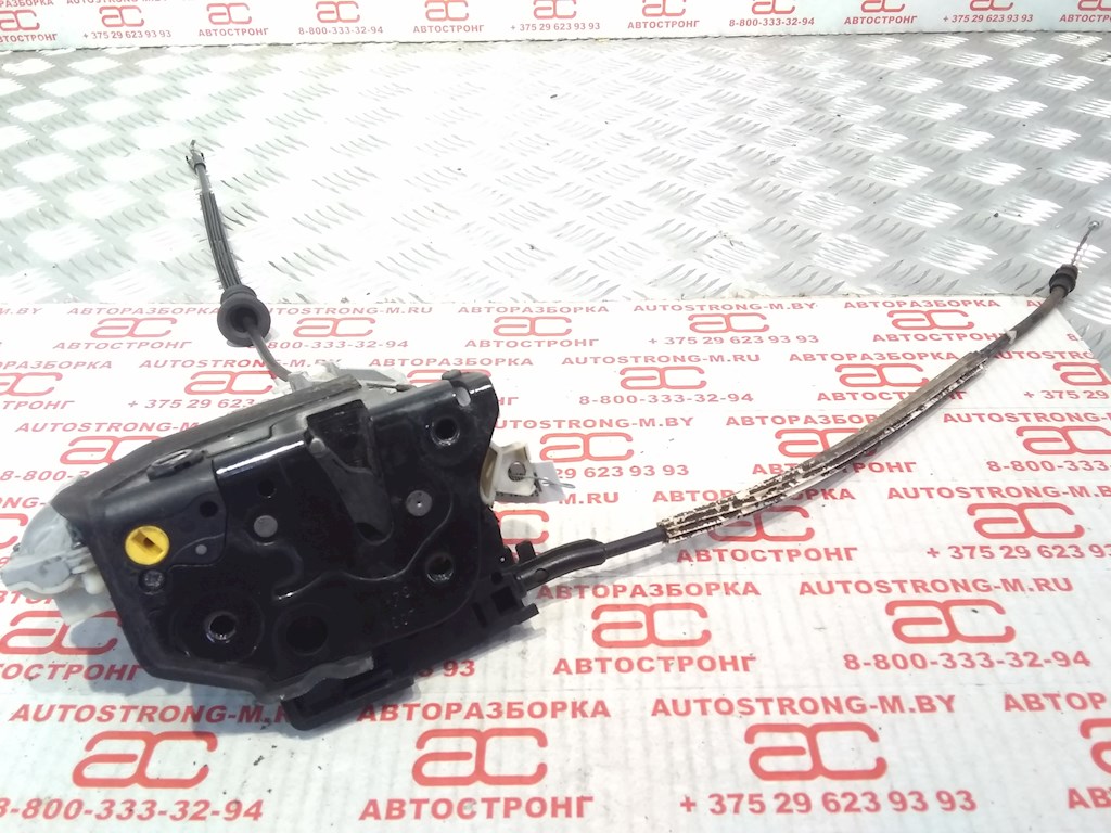 Замок двери задней левой Volkswagen Passat 7 (2012-2015)