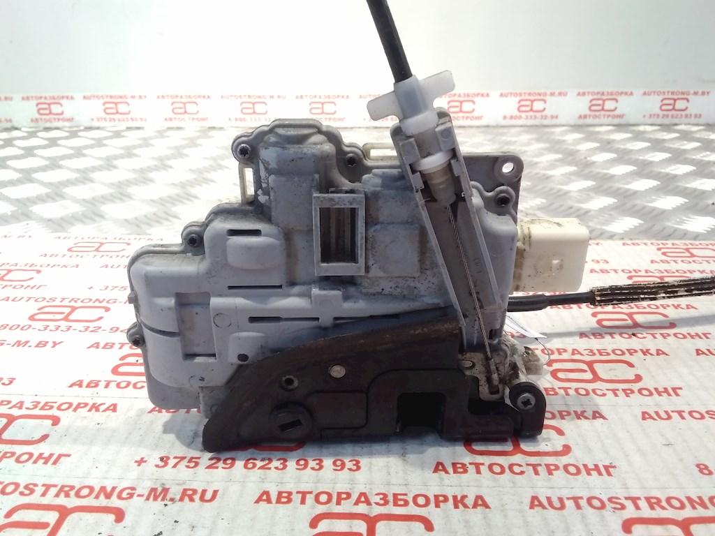 Замок двери задней левой VOLKSWAGEN Passat B7 2011-2015
