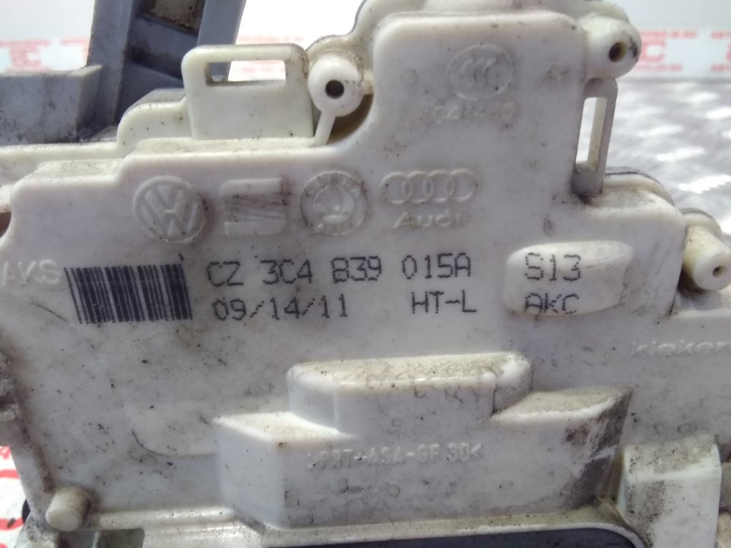 Замок двери задней левой VOLKSWAGEN Passat B7 2011-2015