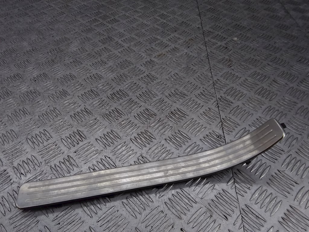 Накладка порога (внутренняя) PORSCHE Cayenne 955/957 2002-2010