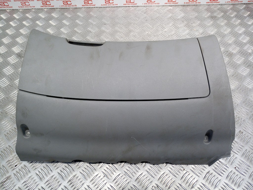 Бардачок SKODA Octavia A5 1Z- 2004-2013