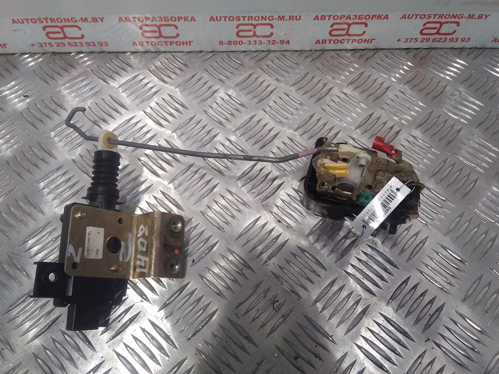 Замок двери задней левой CHRYSLER PT Cruser 2000-2010