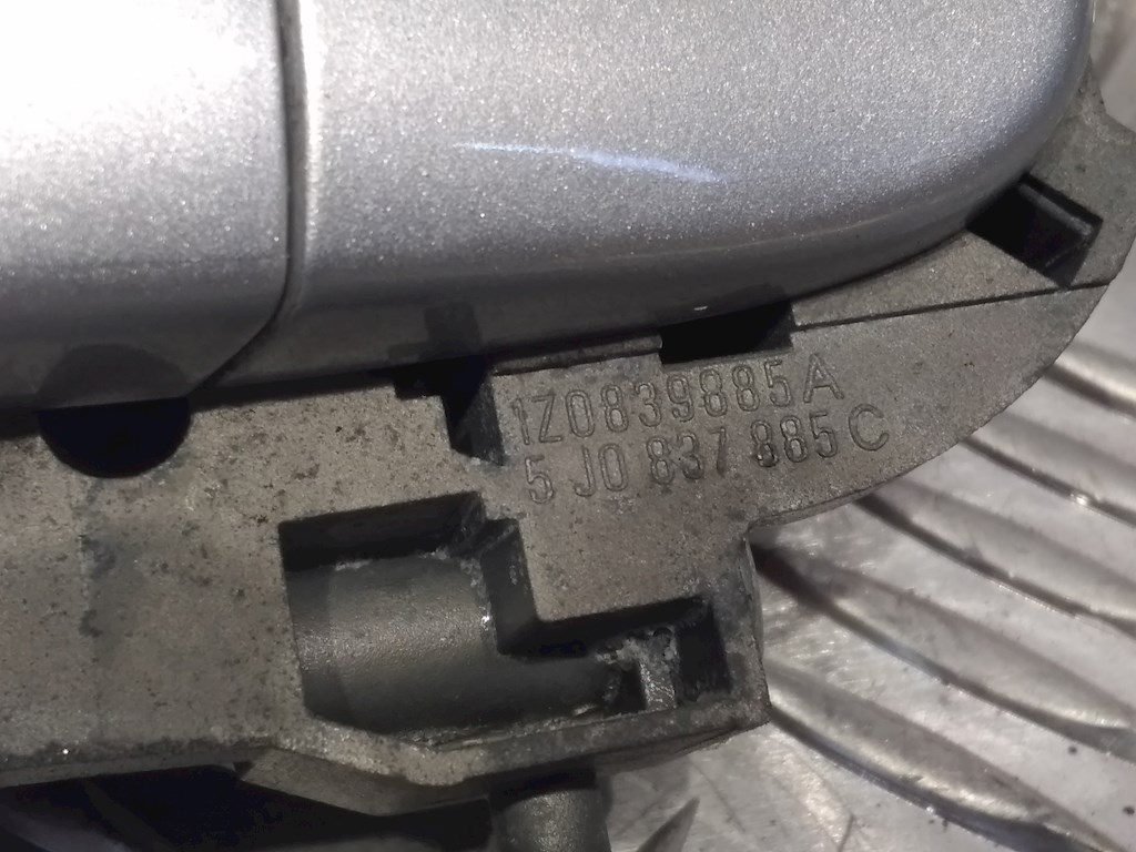 Ручка двери передней наружная левая SKODA Fabia MK2 5J 2007-2014