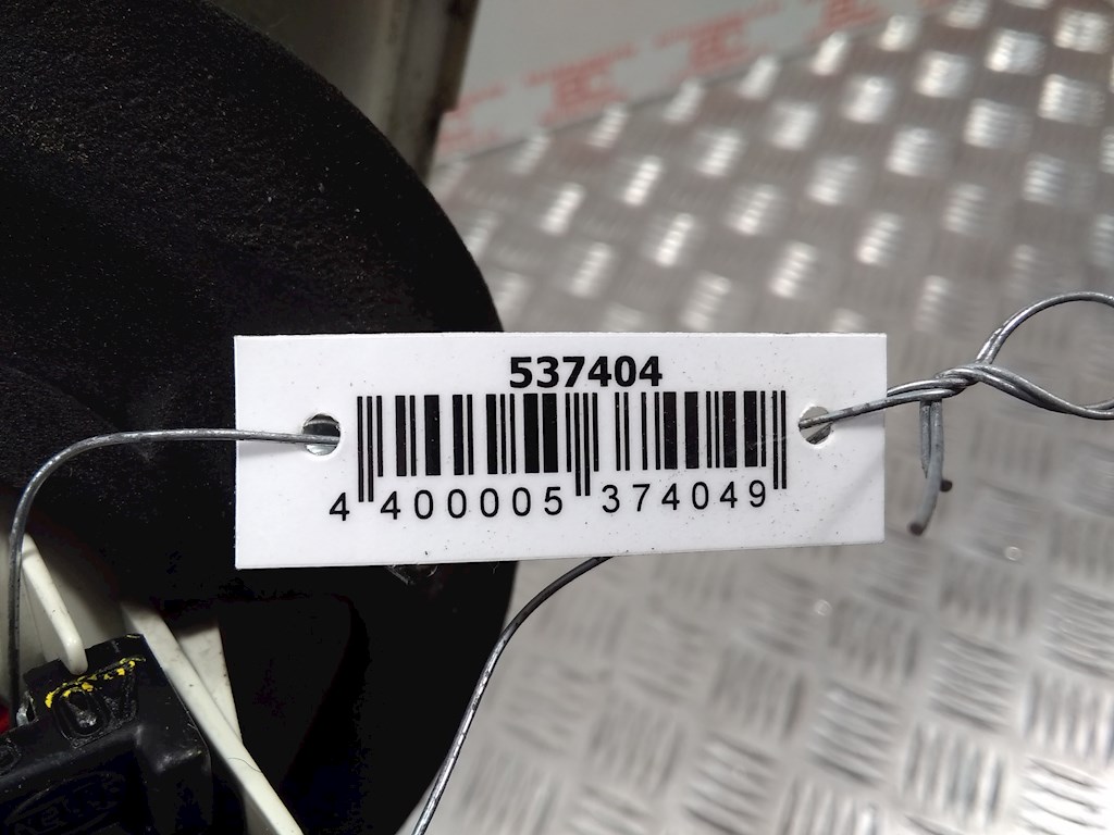 Фонарь задний внутренний правый VOLKSWAGEN Jetta V 2005-2011