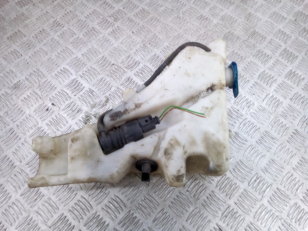 Бачок омывателя AUDI TT 8N 1998-2006