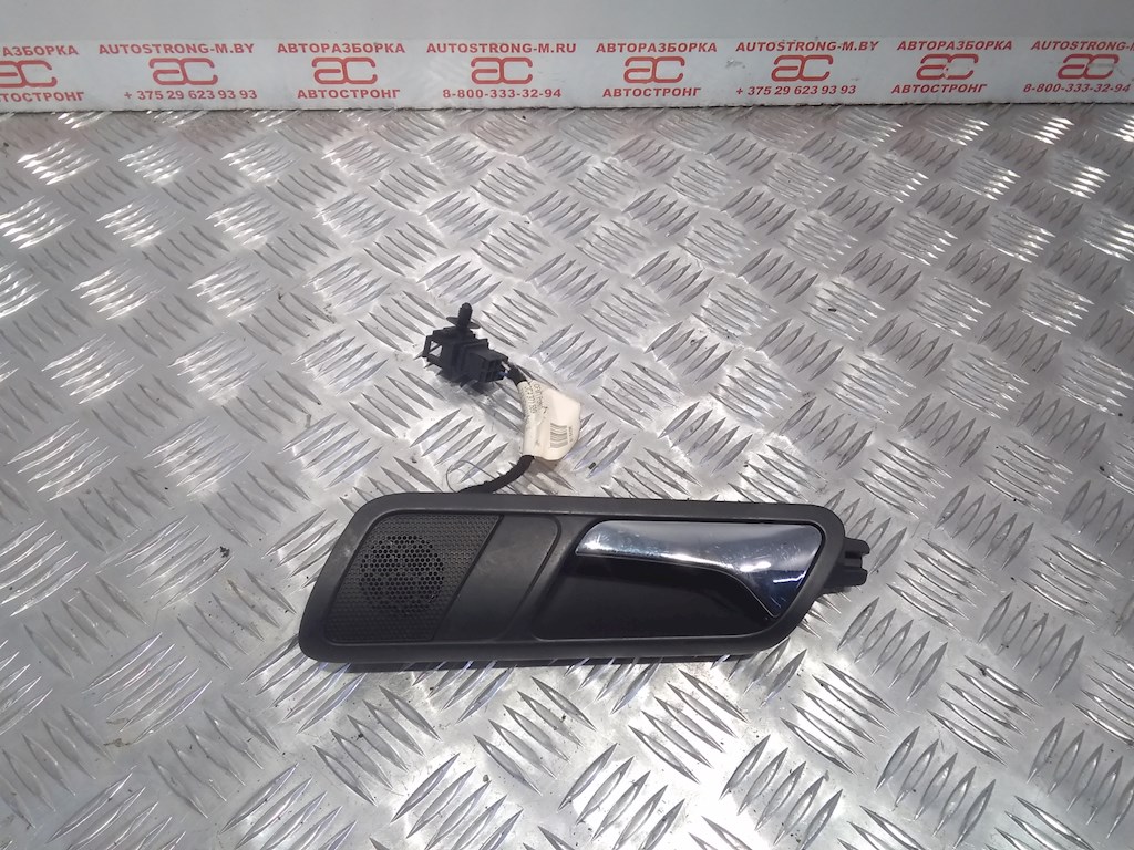 Ручка дверная задняя внутренняя левая VOLKSWAGEN Passat B6 2005-2011