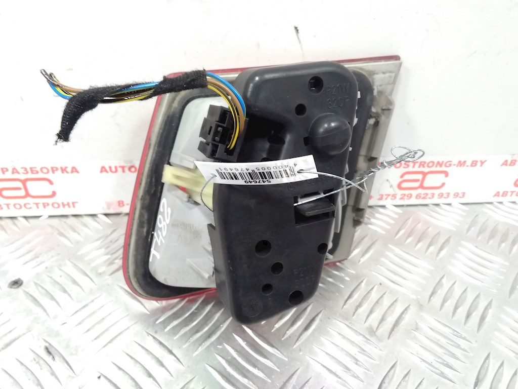 Фонарь задний внутренний левый BMW 3er E46 1998-2006