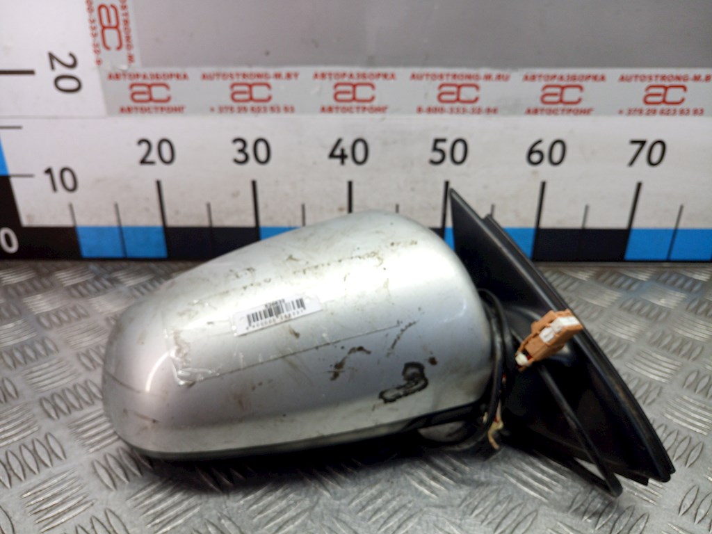 Зеркало правое AUDI A4 B6 2001-2005