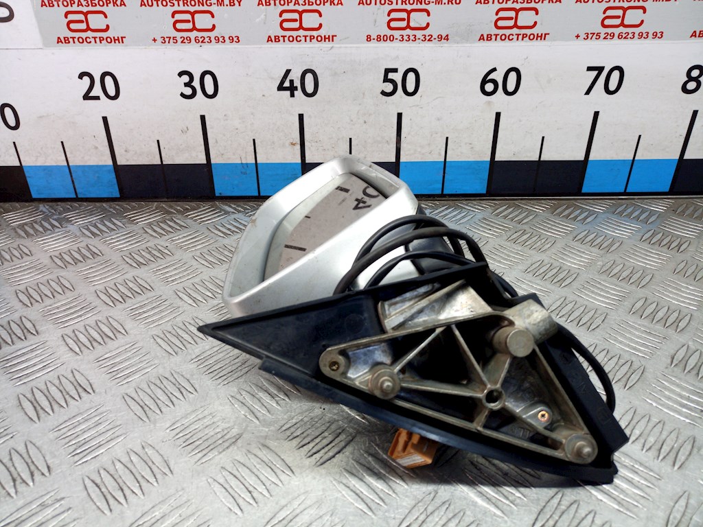 Зеркало правое AUDI A4 B6 2001-2005