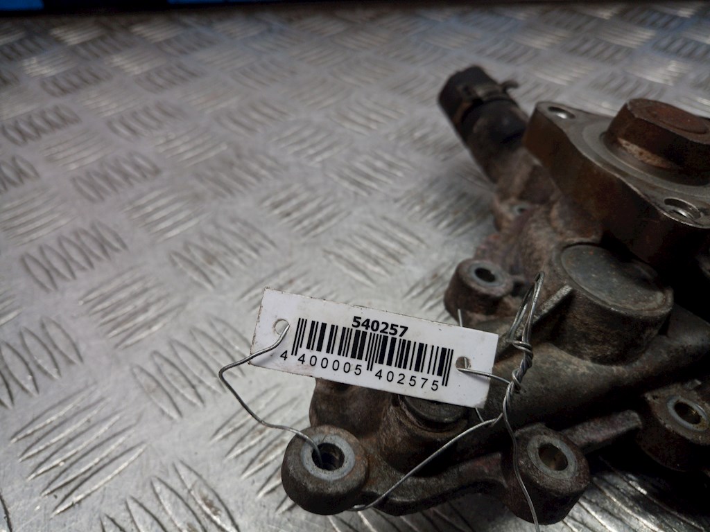 Насос водяной (помпа) OPEL Corsa C 2000-2006